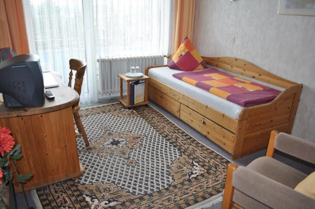 Hotel Haus Mariann Bad Wildungen Esterno foto